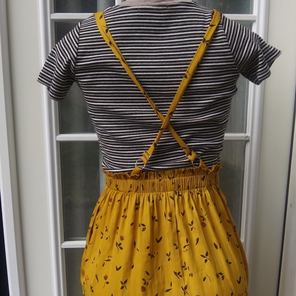 Hipster skirt + suspenders - Picture 2 of 8